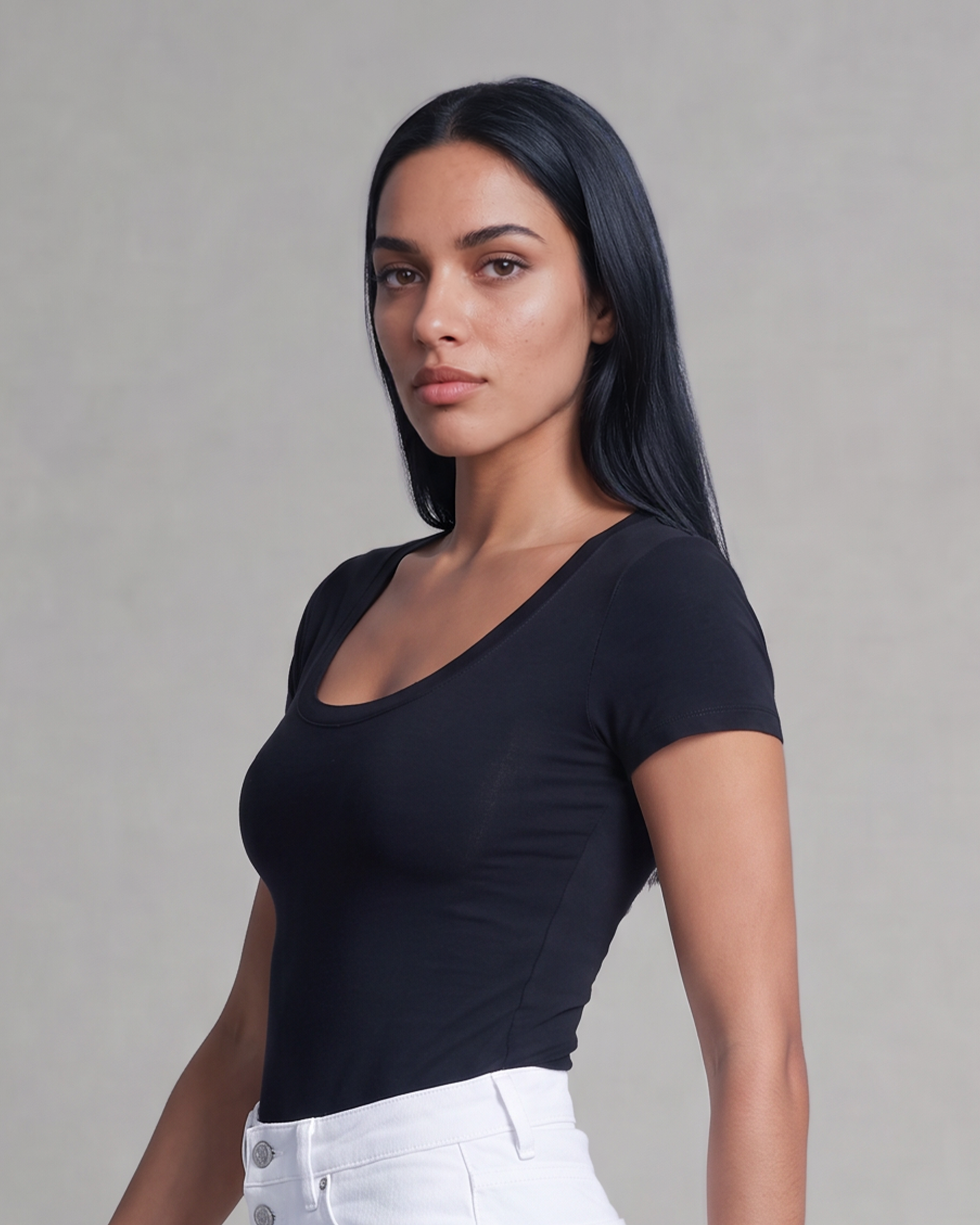 Oval Yaka Kısa Kol Modal Bluz