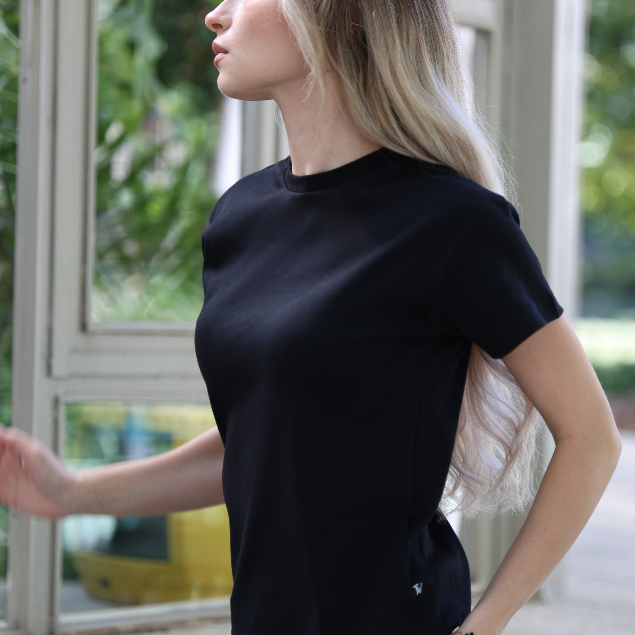 Autumn Gaze  - Basic Kadın Tişört